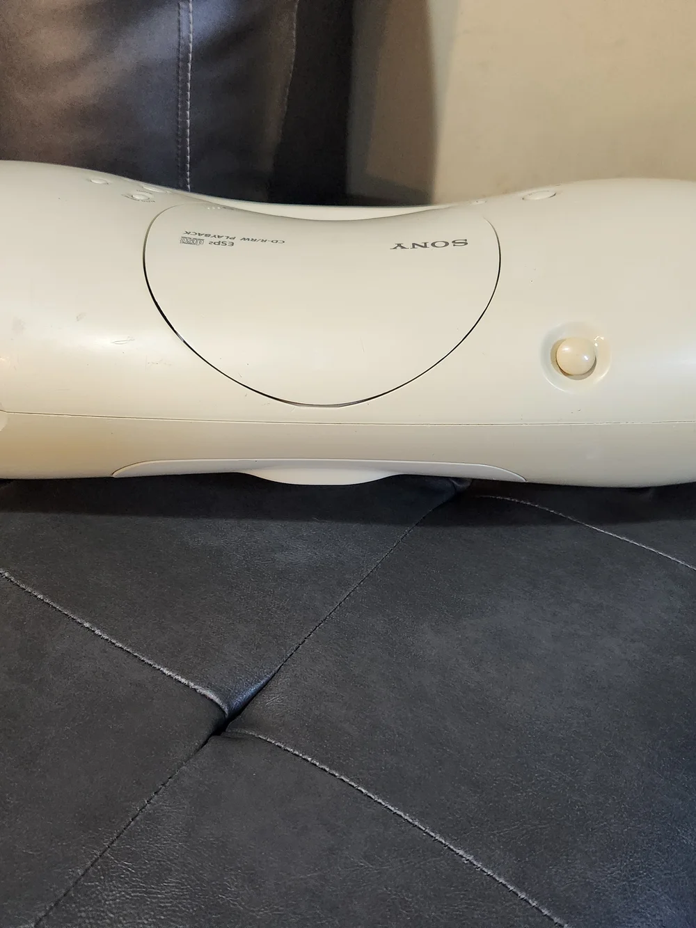 Sony Portable CD Player Boombox Works Missing Cord Yellowing